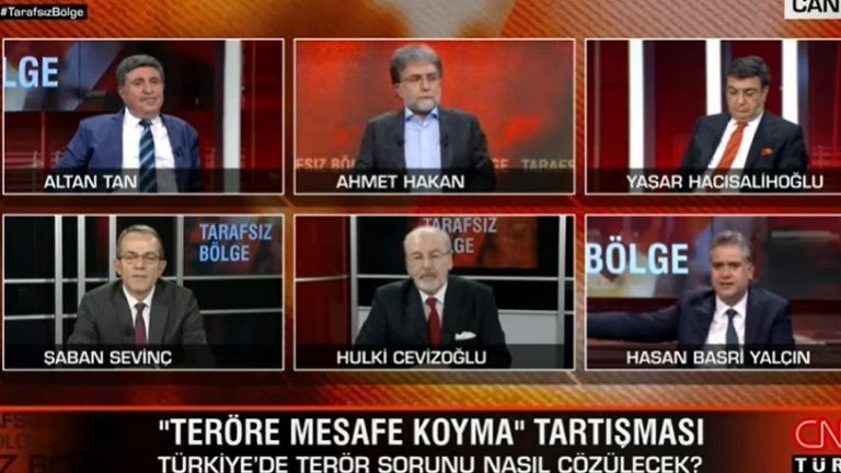 CNN Türk canlı yayını karıştı! Ahmet Hakan küplere bindi