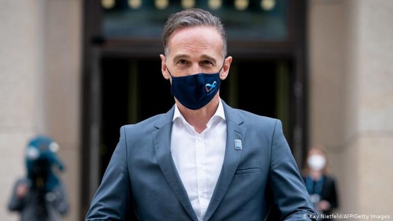 Heiko Maas: Aşı pasaportu üzerinde son sürat çalışmalıyız