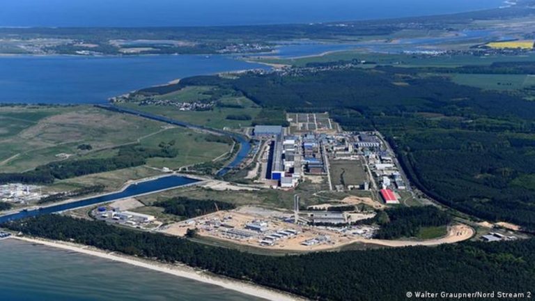 Gazprom: Kuzey Akım 2 bu yıl tamamlanacak