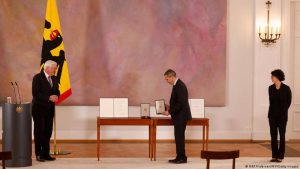 Şahin ve Türeci’ye Almanya’dan “Yıldızlı Büyük Liyakat Nişanı”