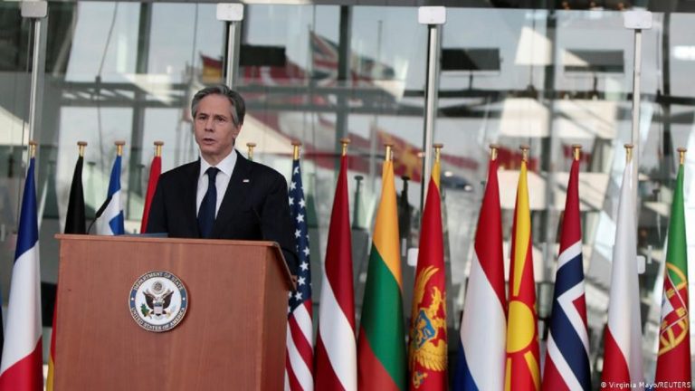 Blinken’dan Alman Bakana Yaptırım Uyarısı