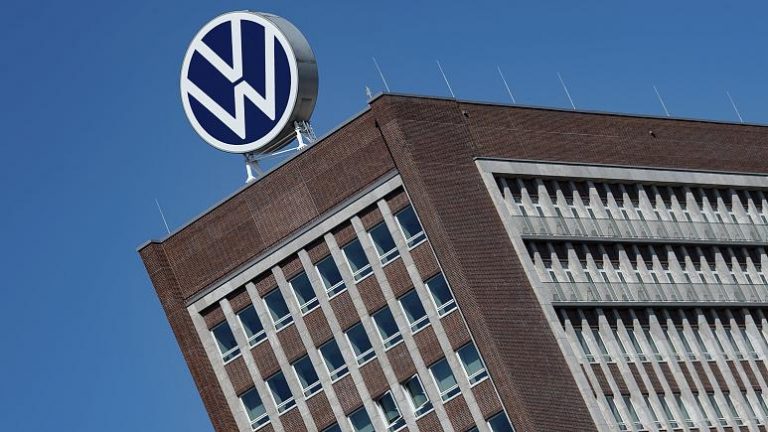 Volkswagen 4 bine yakın çalışanını erken ve kısmi emekliliğe ayıracak