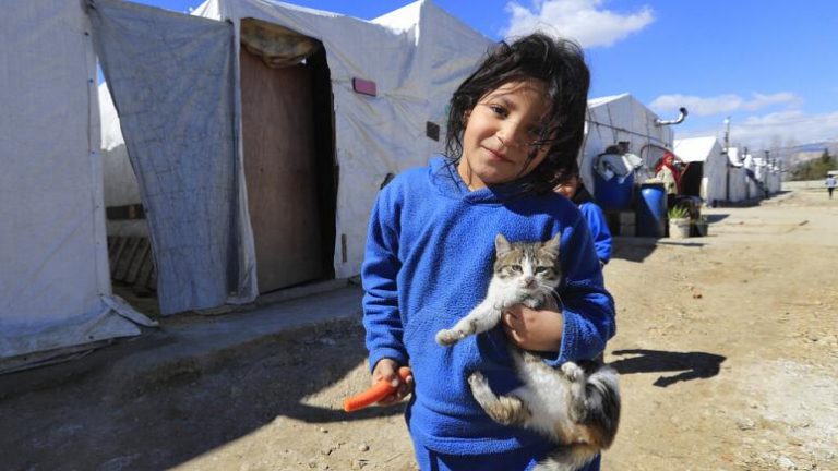 UNICEF raporu: Suriye’de son 10 senede 12 bin çocuk öldü, 3.5 milyon öğrenci okula gidemiyor