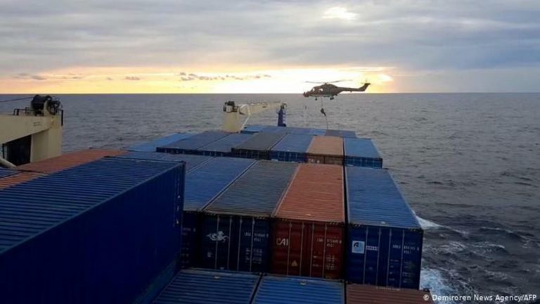 dpa: Türkiye gemilerinin aranmasına izin vermedi