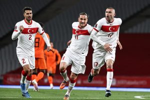 Hollandalıların Türkiye alerjisi futbolbola da yansımış