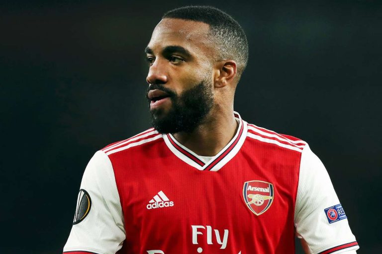 Lacazette’ten ayrılık kararı