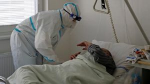 Çekya’da hastaneler doldu: Koronavirüs hastaları komşu ülkelere taşınıyor