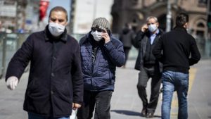 Doç. Dr. Ümit Savaşçı: Mart sonunda vaka sayıları 20 binleri bulabilir