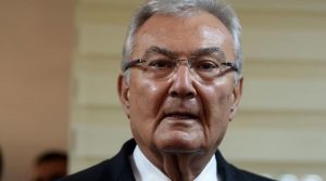 CHP’de Baykal’ı bile arayışa itecek kadar ne oldu?