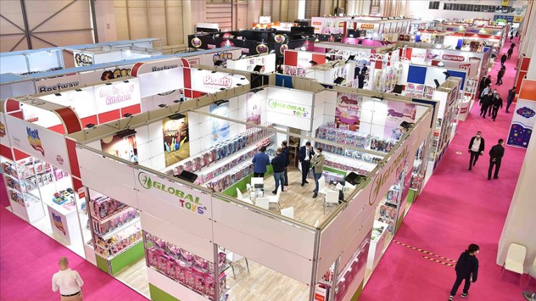 “Ekonominin lokomotifi fuarlar yeniden başlıyor”