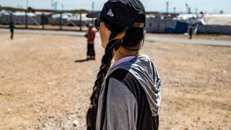 Eski IŞİD militanı Emilie König’in tek dileği vatanı Fransa’ya dönebilmek