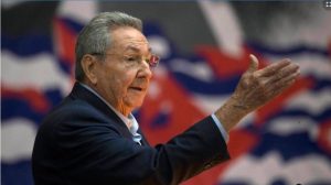 Castro Siyaset Sahnesinden Çekiliyor