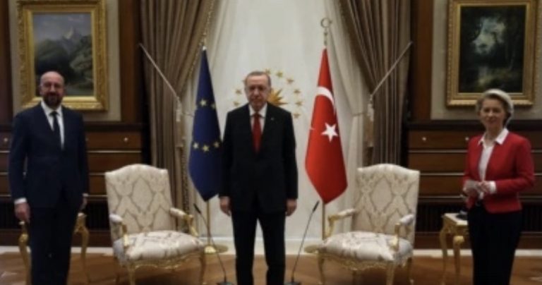 Protokol Krizi Avrupa Parlamentosu’na Sıçradı