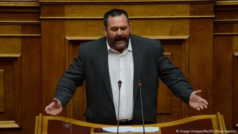 Aşırı sağcı Yunan siyasetçi Brüksel’de gözaltına alındı