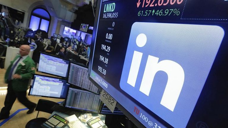 LinkedIn’dan hacker açıklaması: Bazı kullanıcı verileri toplandı ve satış için gönderildi
