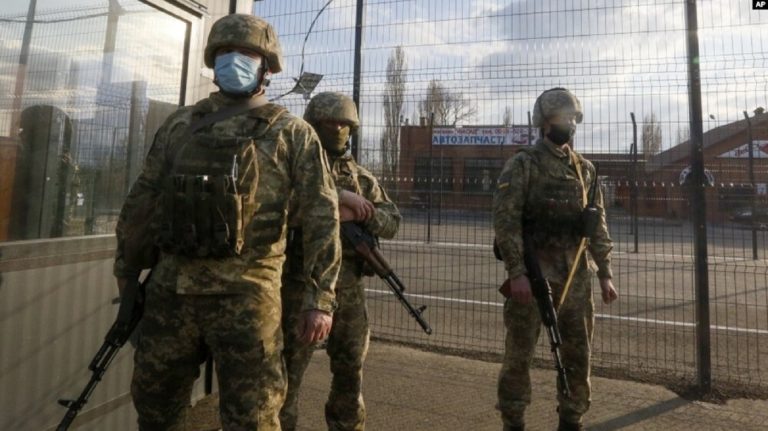 “Ukrayna Sınırındaki Rus Askerleri 2014’teki Sayının Üstünde”