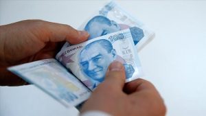 TBMM’de kabul edildi: Emeklinin bayram ikramiyesi 1100 liraya çıkarıldı