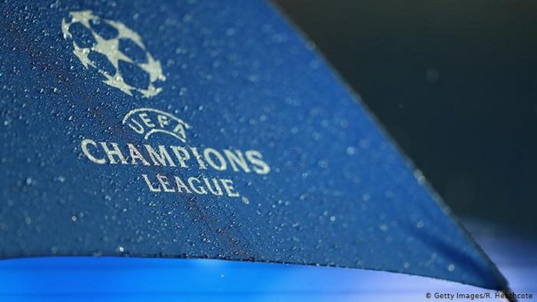 İngiltere Şampiyonlar Ligi finali için UEFA ile görüşüyor