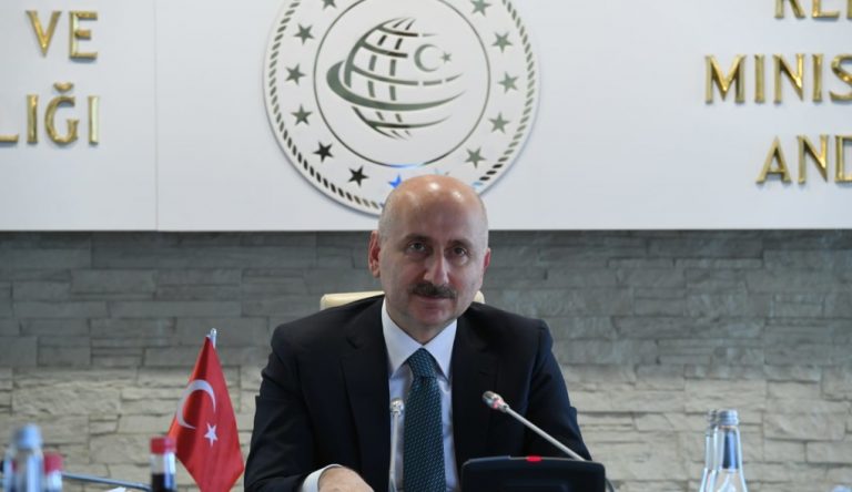 Bakan Karaismailoğlu, ‘Vize sorunlarının çözülmesi ve geçiş ücretlerinin kaldırılması önemlidir’