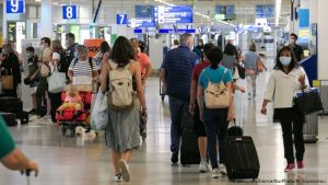 Türkiye’den Almanya’ya gelen yolcularda “kaçak altın” gümrüğe takıldı