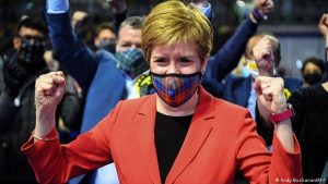 İskoçya’da seçimleri bağımsızlık yanlısı SNP kazandı