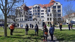 Okulların kapanmasının en büyük mağduru göçmen çocuklar