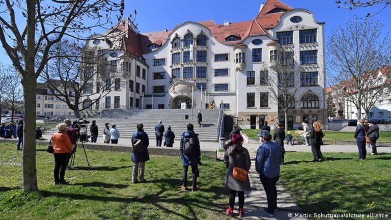 Okulların kapanmasının en büyük mağduru göçmen çocuklar