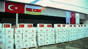 Almanya’daki Türklerden Azerbaycan’da ihtiyaç sahibi ailelere gıda yardımı