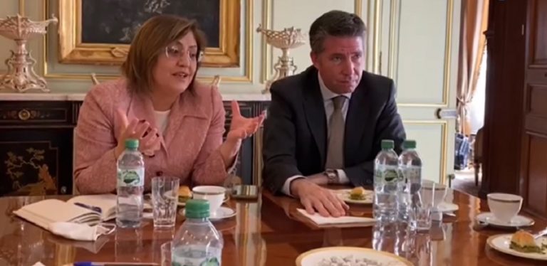 Fatma Şahin Şampiyon Belediye Başkanları Toplantısı İçin Paris’te