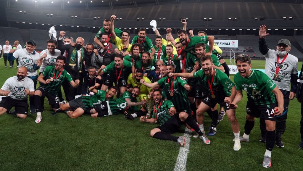 Play-off şampiyonu Kocaelispor…
