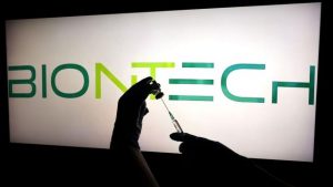 BioNTech: Aşımızın varyantlara uyarlanmasının gerekliliğine dair kanıt yok