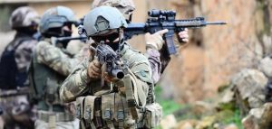 Mehmetçik, Irak’ın kuzeyini teröristlere dar ediyor