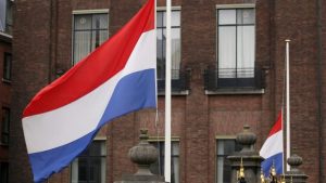 Hollanda’da yurt dışından evlat edinme yasağının kaldırılması isteniyor