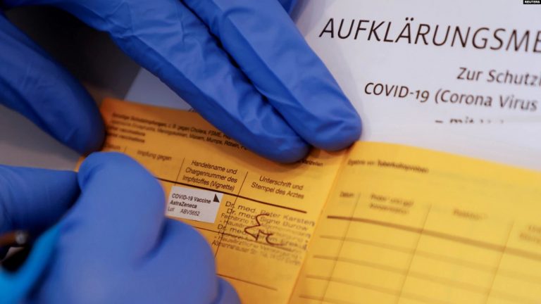 Almanya’da ‘Aşı Karnesi’ Öncesinde Test Yolsuzluğu