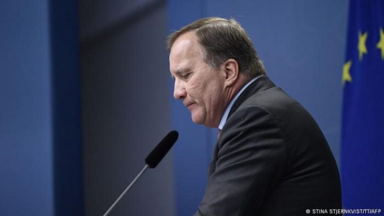 İsveç Başbakanı istifa etti