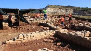 Eserler Arkeopark’a taşındı