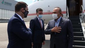 Dışişleri Bakanı Çavuşoğlu Paris’te