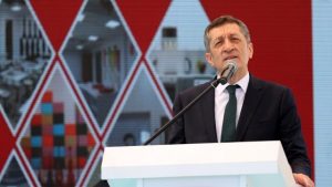 Bakan Selçuk: Salgın döneminde öğretmenlerimiz büyük fedakarlık gösterdi