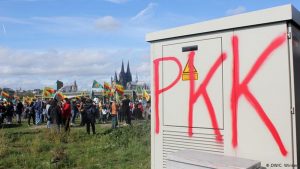 KCDK-E toplantısına Köln Emniyeti’nden yasak