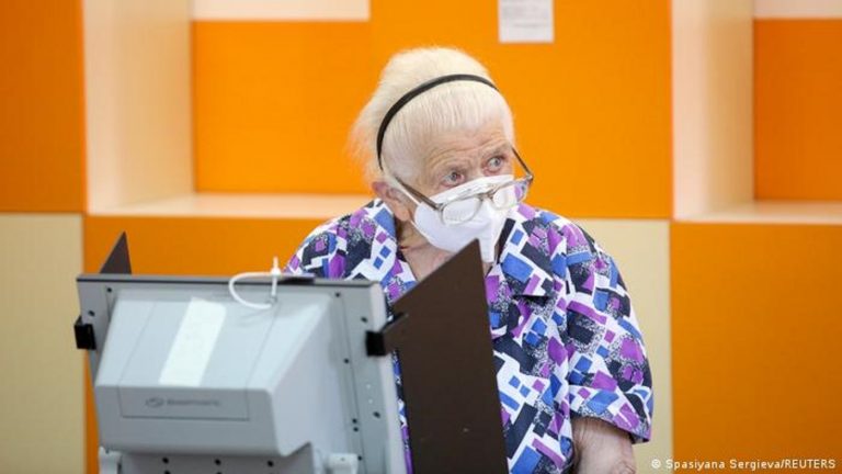 Bulgaristan yeniden sandık başında
