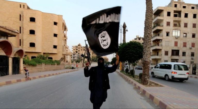 IŞİD Irak ve Suriye’de Varlığını Koruyor