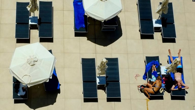 Almanya’dan İspanya ve Güney Kıbrıs’a Seyahat Önlemi