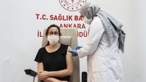 Uzmanlar uyarıyor: Aşının 2. dozu ihmal edilmemeli