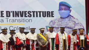 Mali Geçici Devlet Başkanı Goita’ya camide bıçaklı saldırı