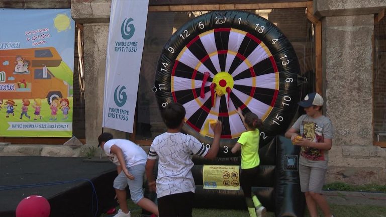 Kuzey Makedonyalı çocuklar ‘Oyun Karavanı’nda buluştu