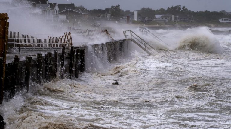 ABD’nin Kuzeydoğusu Henri Fırtınası’nın Etkisinde