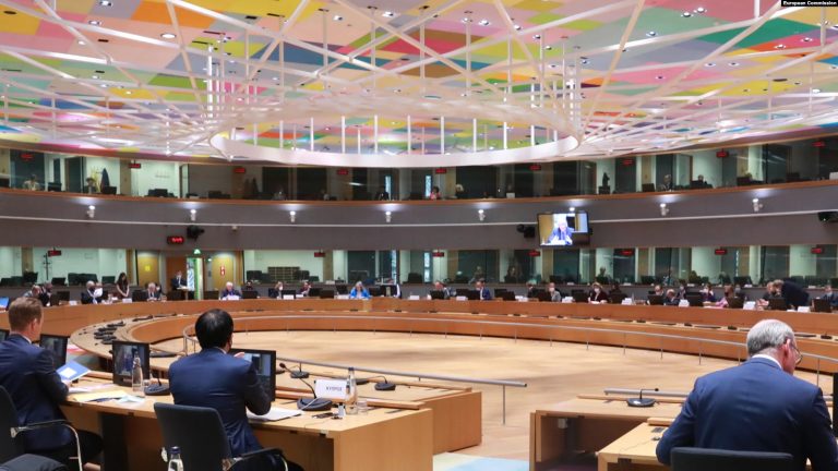 AB Dışişleri Bakanları Afganistan İçin Toplanıyor