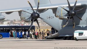 Alman Meclisi’nden Afganistan tezkeresine onay