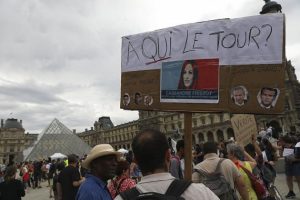 Fransa’da aşı karşıtı gösterilerde antisemitizm tartışması Yunanistan, Türkiye sınırına duvar ördü