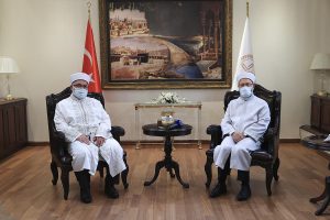 Diyanet İşleri Başkanı Erbaş, KKTC Din İşleri Başkanı Ünsal’ı kabul etti